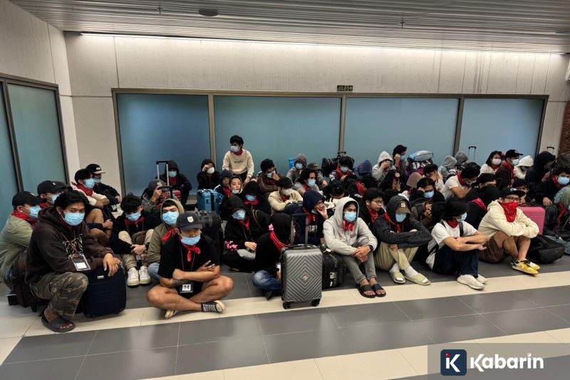 Ratusan Warga Kebon Pala Ngungsi Akibat Banjir Setinggi Dua Meter