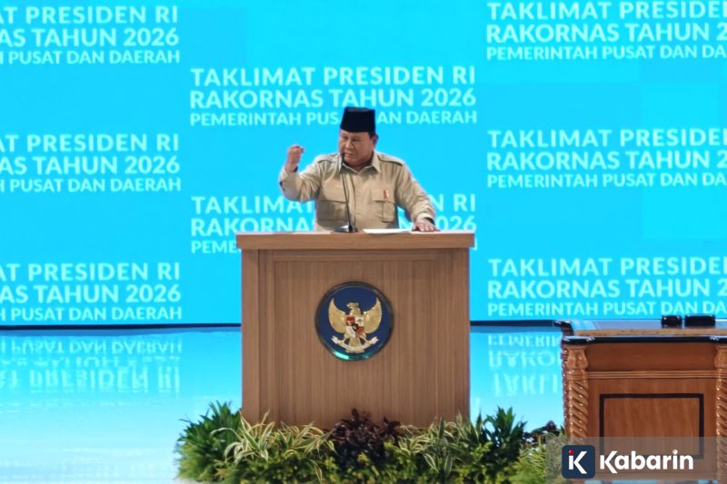 Liz dan Rei IVE Resmi Jadi Brand Ambassador Maison Valentino