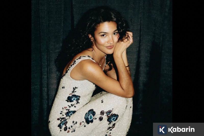 Olivia Dean Sabet Gelar Artis Pendatang Baru Terbaik di Gramny Awards