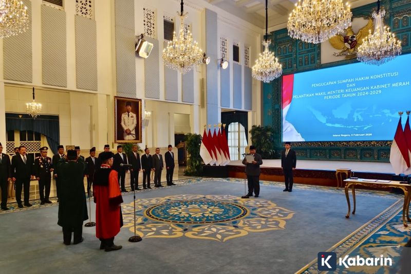 Harga Emas Galeri24 dan UBS Bergerak Turun Kamis Sore Ini