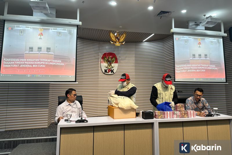 Persita Diingatkan Tak Anggap Remeh Semen Padang