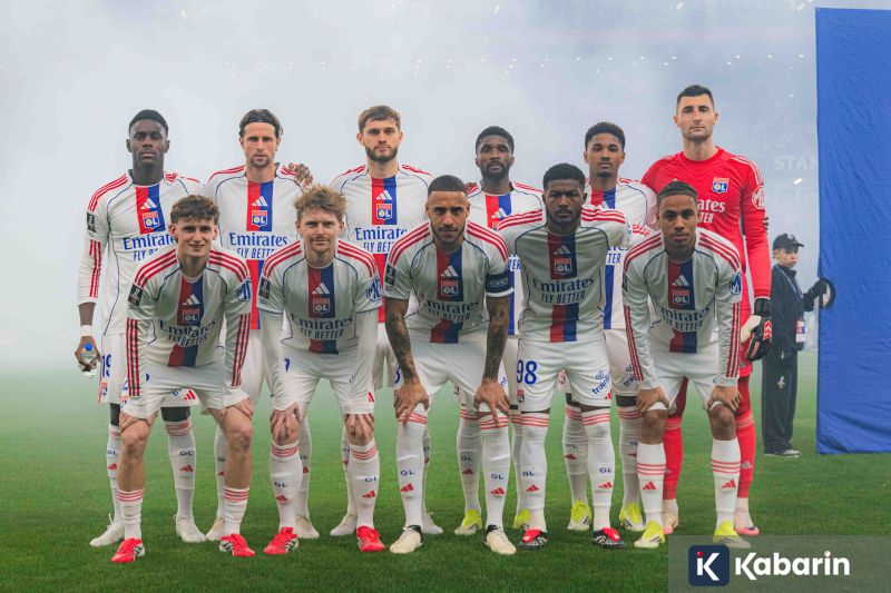 Brace Donyell Malen Bawa AS Roma Tahan Imbang Napoli 2-2