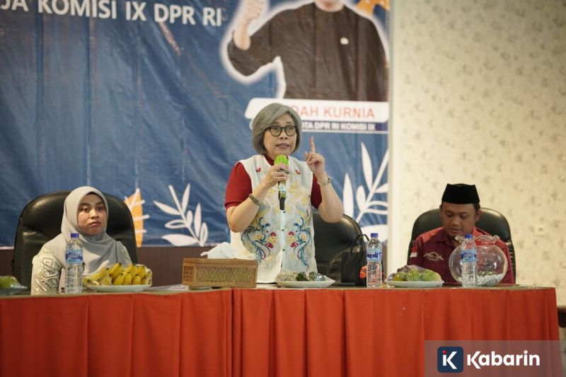 Penumpang KRL Diizinkan Berbuka Puasa Selama Perjalanan di Bulan Ramadhan