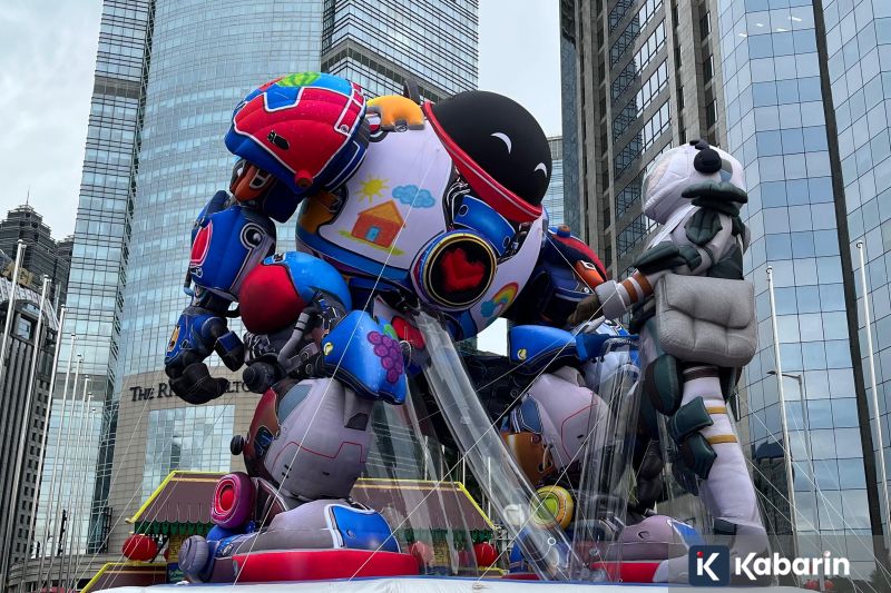 Film “Pelangi di Mars” Sambut Publik Lewat Balon Raksasa di SCBD