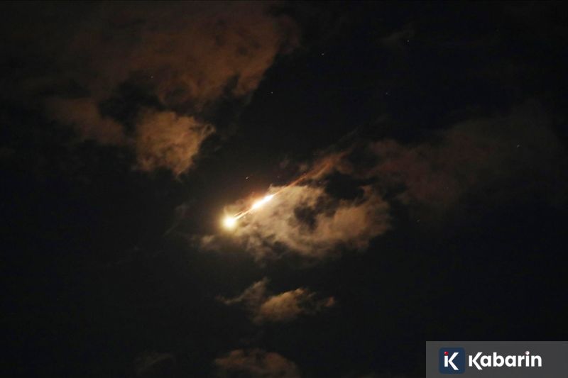 Bocoran Render Desain iPhone Fold Tampilkan Layar Penutup yang Lebar