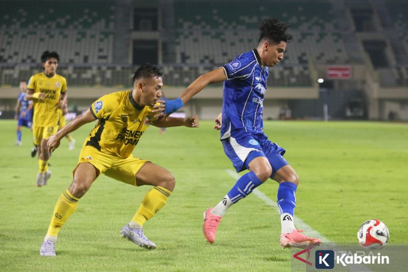 Pemkot Jakpus Sasar Ikan Sapu-Sapu hingga Telurnya dalam Aksi Bersih Sungai