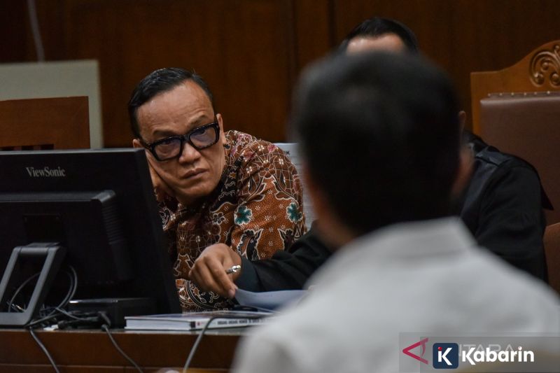 Konflik AS-Israel dengan Iran Picu Lonjakan Harga Minyak dan Tekan Pasar Global