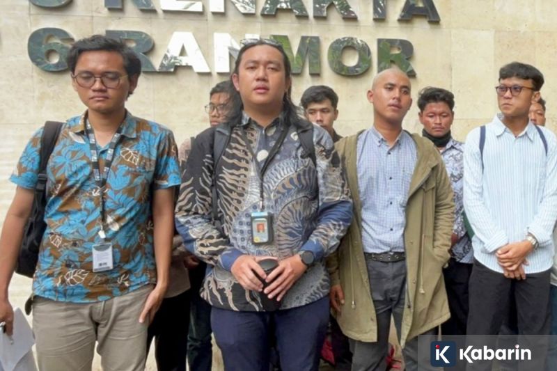 Trump Klaim Bisa “Ambil Alih” Kuba