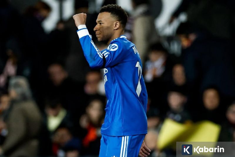 Baterai Galaxy Z Flip 8 Diprediksi Masih Sama dengan Generasi Sebelumnya