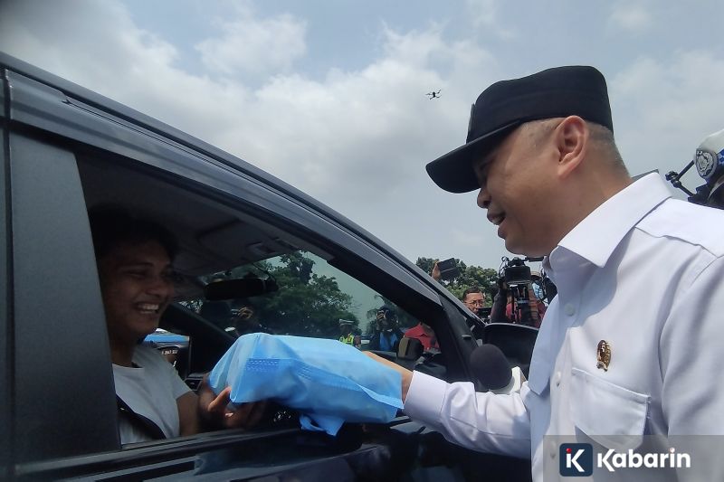Ribuan Umat Hindu Ikuti Tawur Agung Kesangga di Candi Prambanan