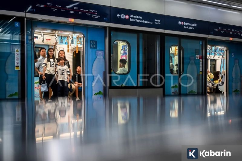 Rayakan Hari MRT, Tarifnya Jadi Rp243 Hari Ini