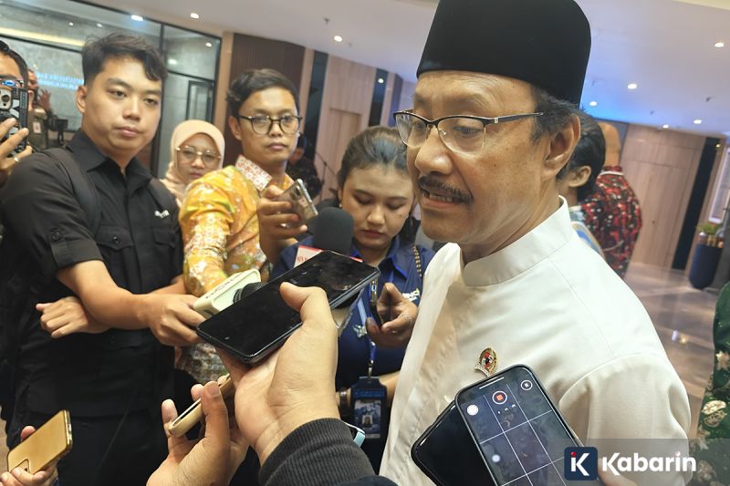 AMPHURI Minta Kajian Mendalam Soal Wacana War Ticket Haji