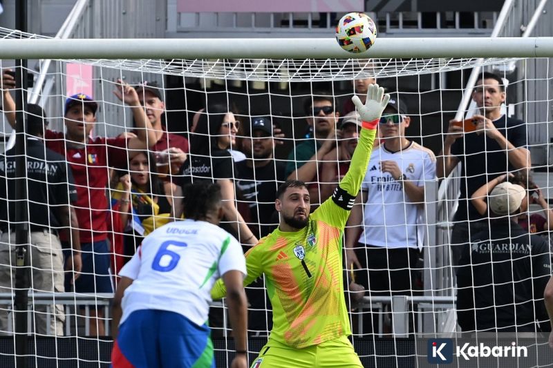 Donnarumma Nangis Usai Italia Gagal ke Piala Dunia Tiga Kali Beruntun
