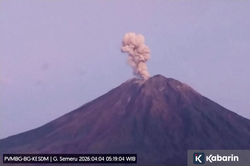 Gunung Semeru Alami Sembilan Kali Erupsi, Letusan Capai 1.000 Meter
