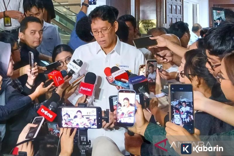 Presiden Prabowo Panggil Luhut dan Chatib Basri ke Istana pada Selasa Sore