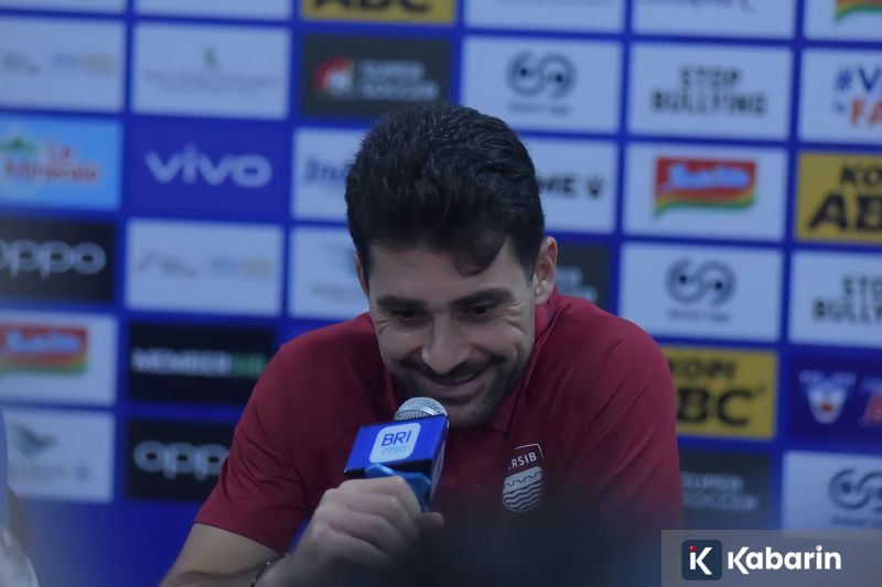 AMPHURI Minta Kajian Mendalam Soal Wacana War Ticket Haji