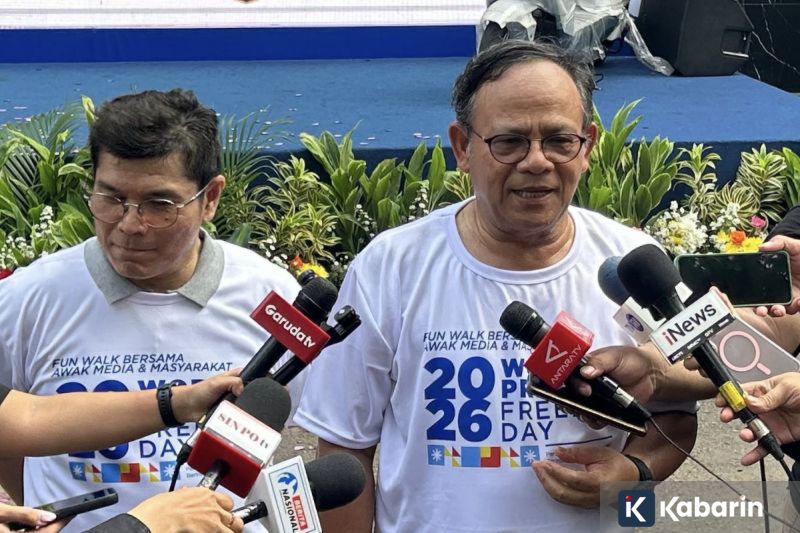 IHSG Melemah saat Pasar Bersikap "Wait and See" Kebijakan BI