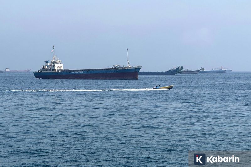 AS Dilaporkan Kawal 70 Kapal Dagang di Selat Hormuz