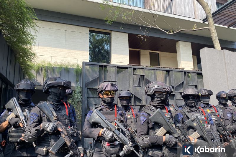 Menko Pangan Pastikan Stok Pupuk Aman, Penyaluran Subsidi Tembus 4 Juta Ton