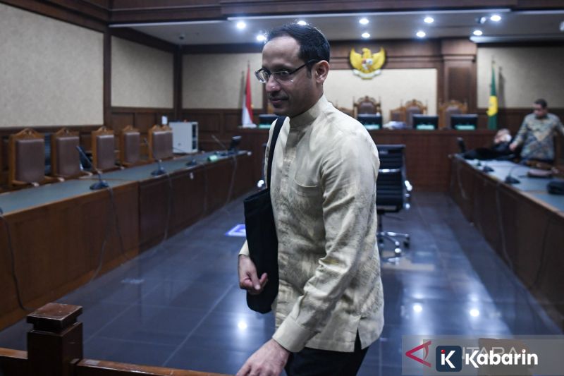 Nadiem Makarim Bacakan Notab Pembelaan Terakhir Sebelum Sidang Putusan