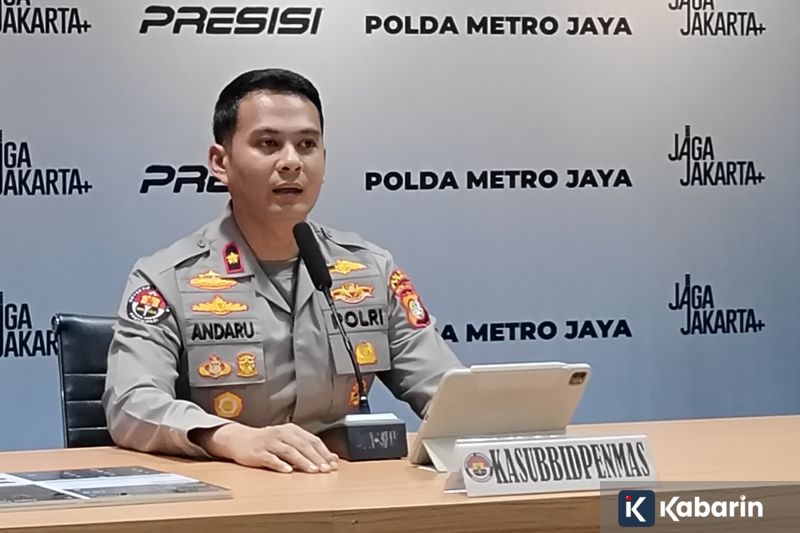 Helikopter Dikerahkan untuk Padamkan Kebakaran di TPA Jatiwaringin