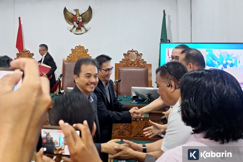 Media AS: IRGC Tembakkan Rudal ke Kapal Komersial di Selat Hormuz