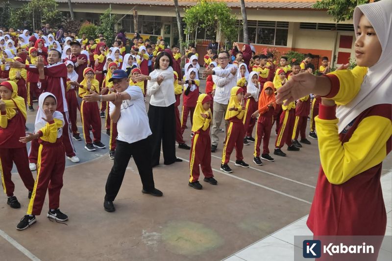 Harga Emas Antam Turun Rp20.000 Menjadi Rp2,615 Juta per Gram